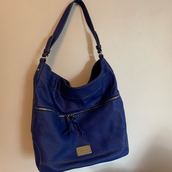 Handbag - Picture 1 of 8